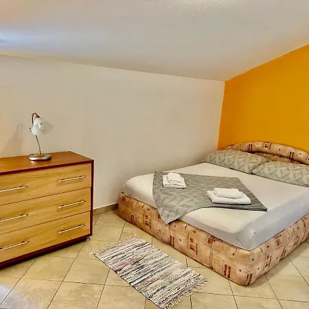 Novoselic Apartmán