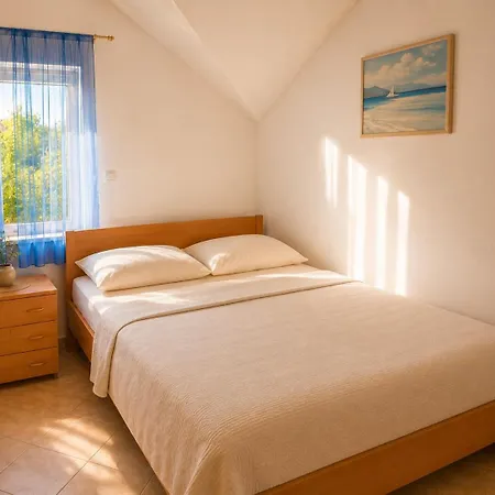 Apartment Novoselic