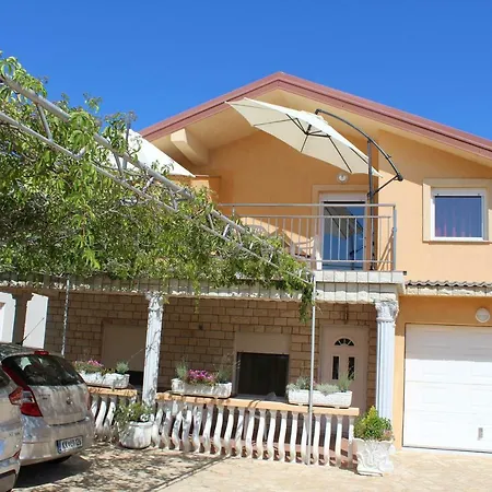 Apartmán Novoselic *